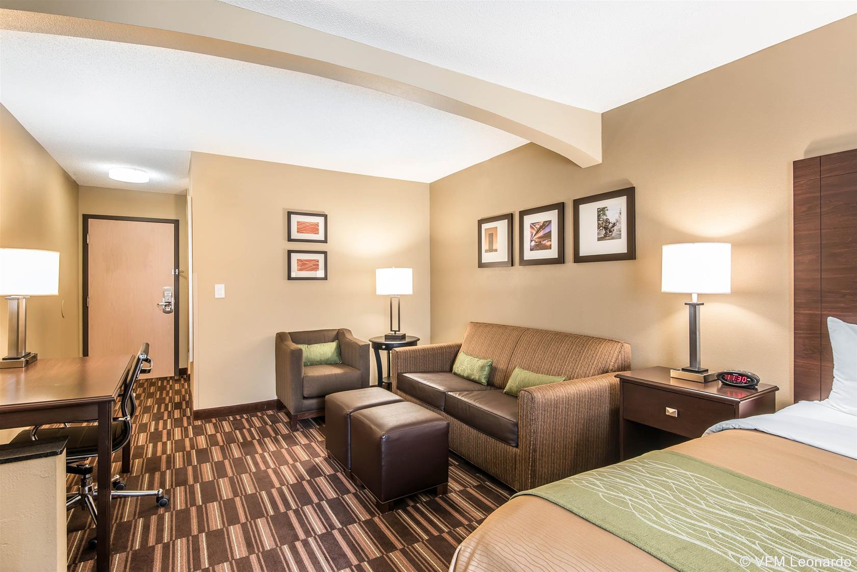 Comfort Inn & Suites Kansas City - Northeast Exterior foto